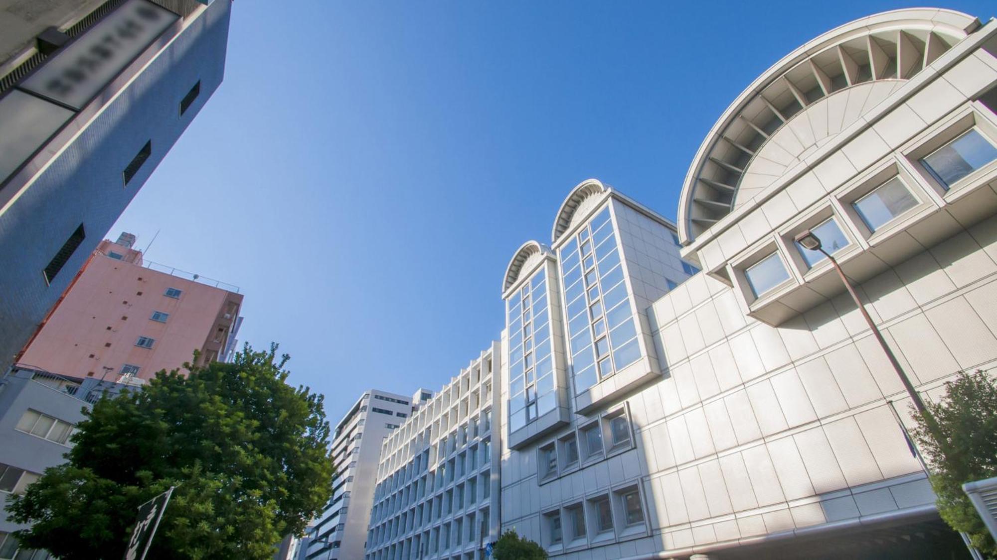 Toyoko Inn Osaka Semba Higashi Exterior foto